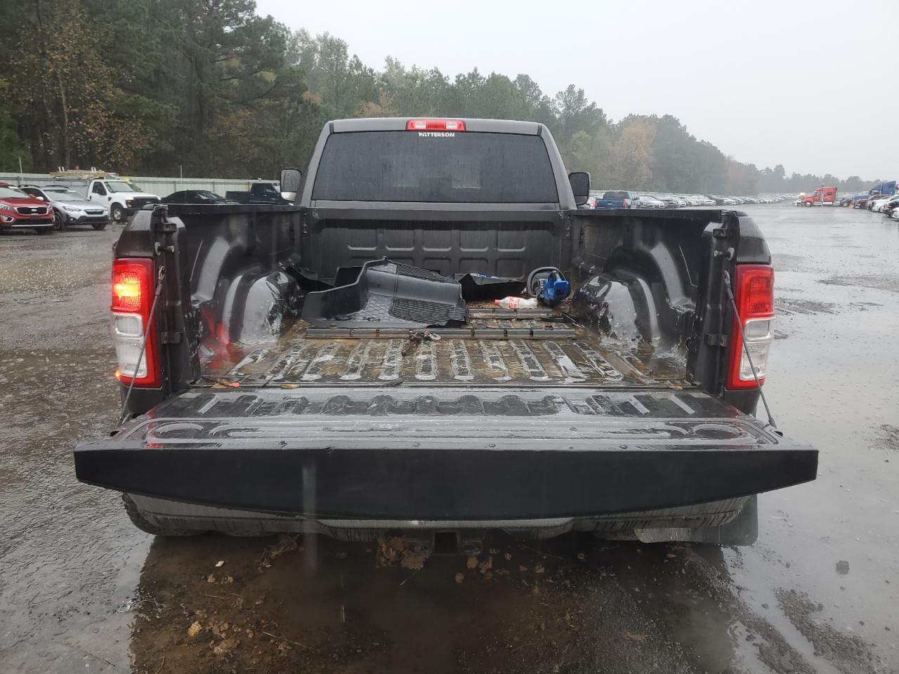 2020 RAM 3500 - Image 6