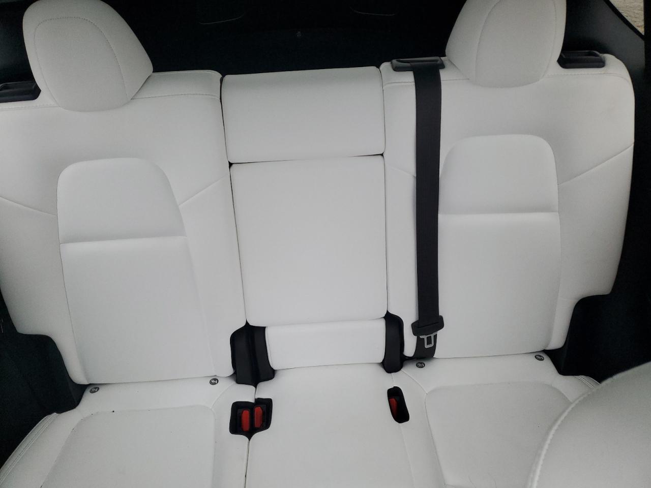 7SAYGAEE5PF664821 Tesla Model Y 2023. Фото: 9