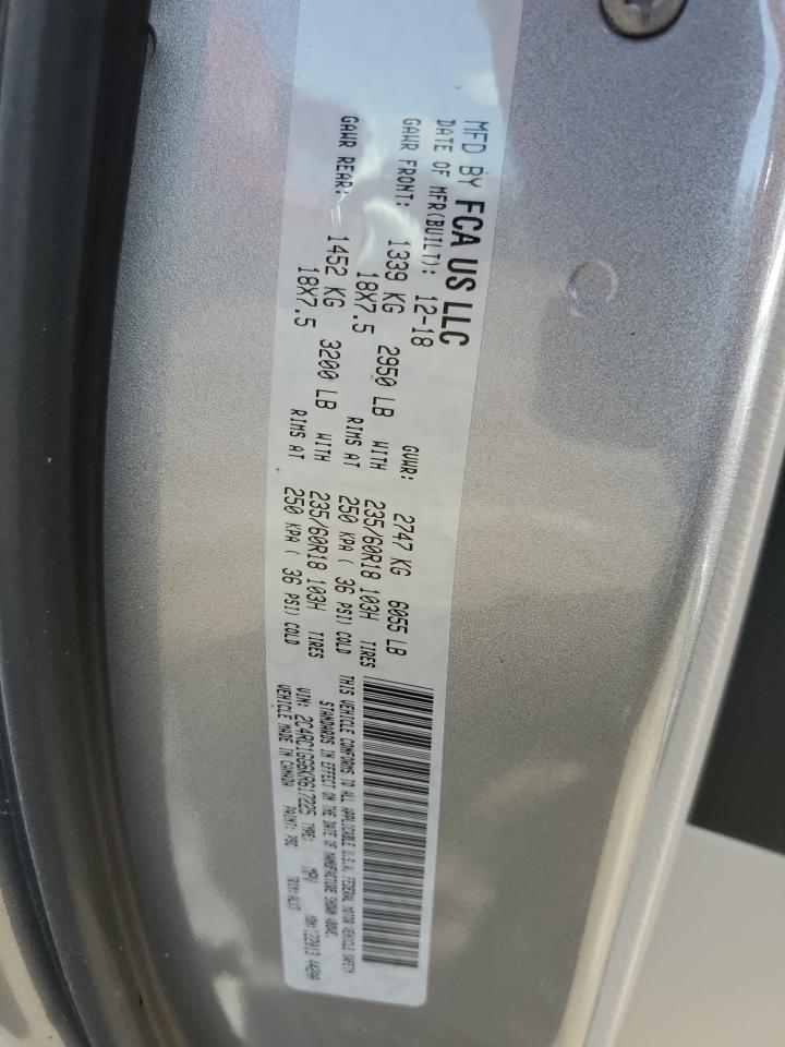 2019 Chrysler Pacifica - Image 13