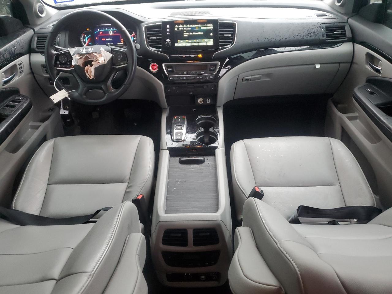 2020 Honda Pilot - Image 8