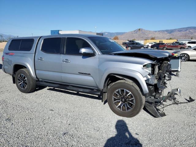  TOYOTA TACOMA 2020 Сріблястий