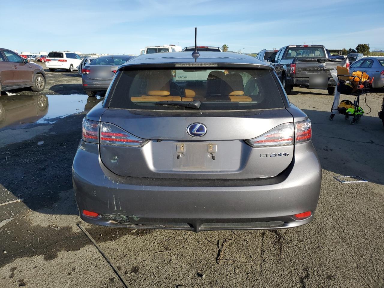 VIN JTHKD5BH9D2136245 2013 LEXUS CT 200 no.6