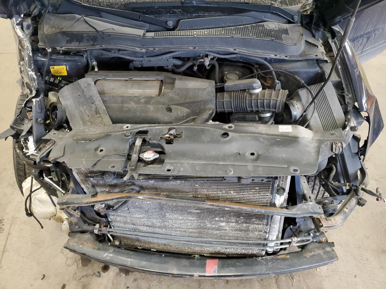 2004 Honda Pilot - Image 12