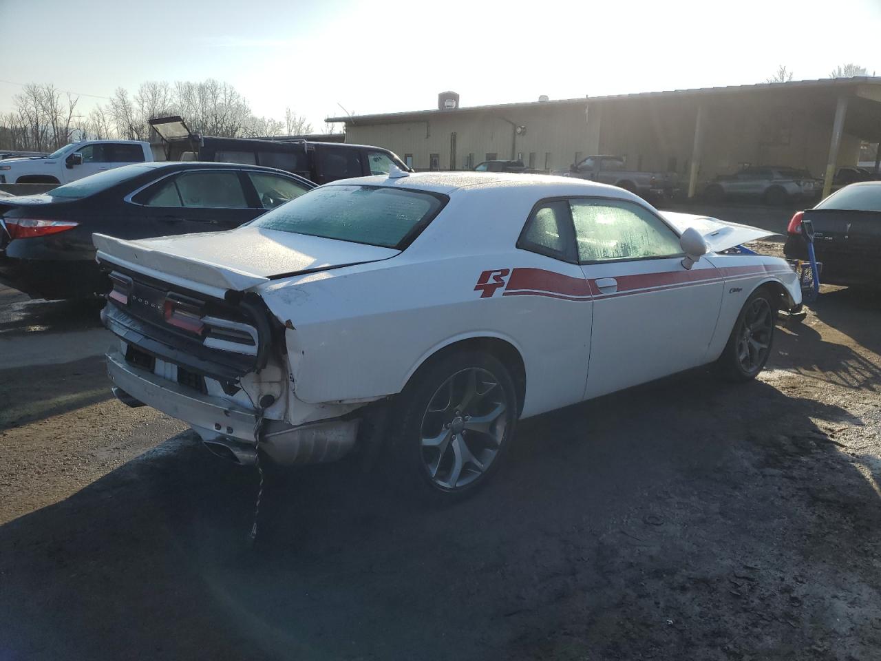 VIN 2C3CDZBT1FH701572 2015 DODGE CHALLENGER no.3