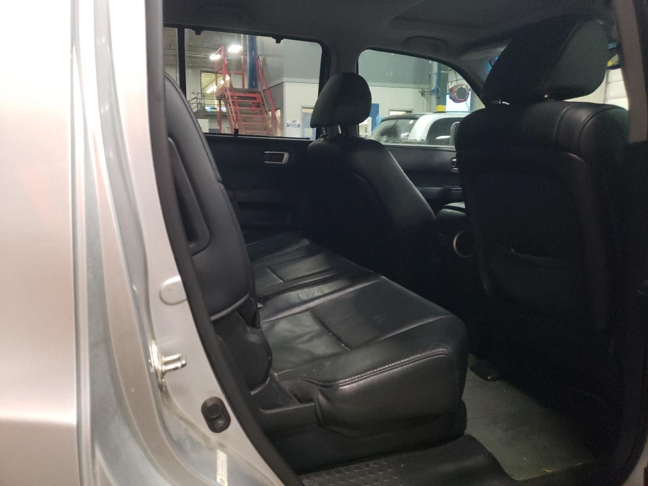 2014 Honda Pilot - Image 11