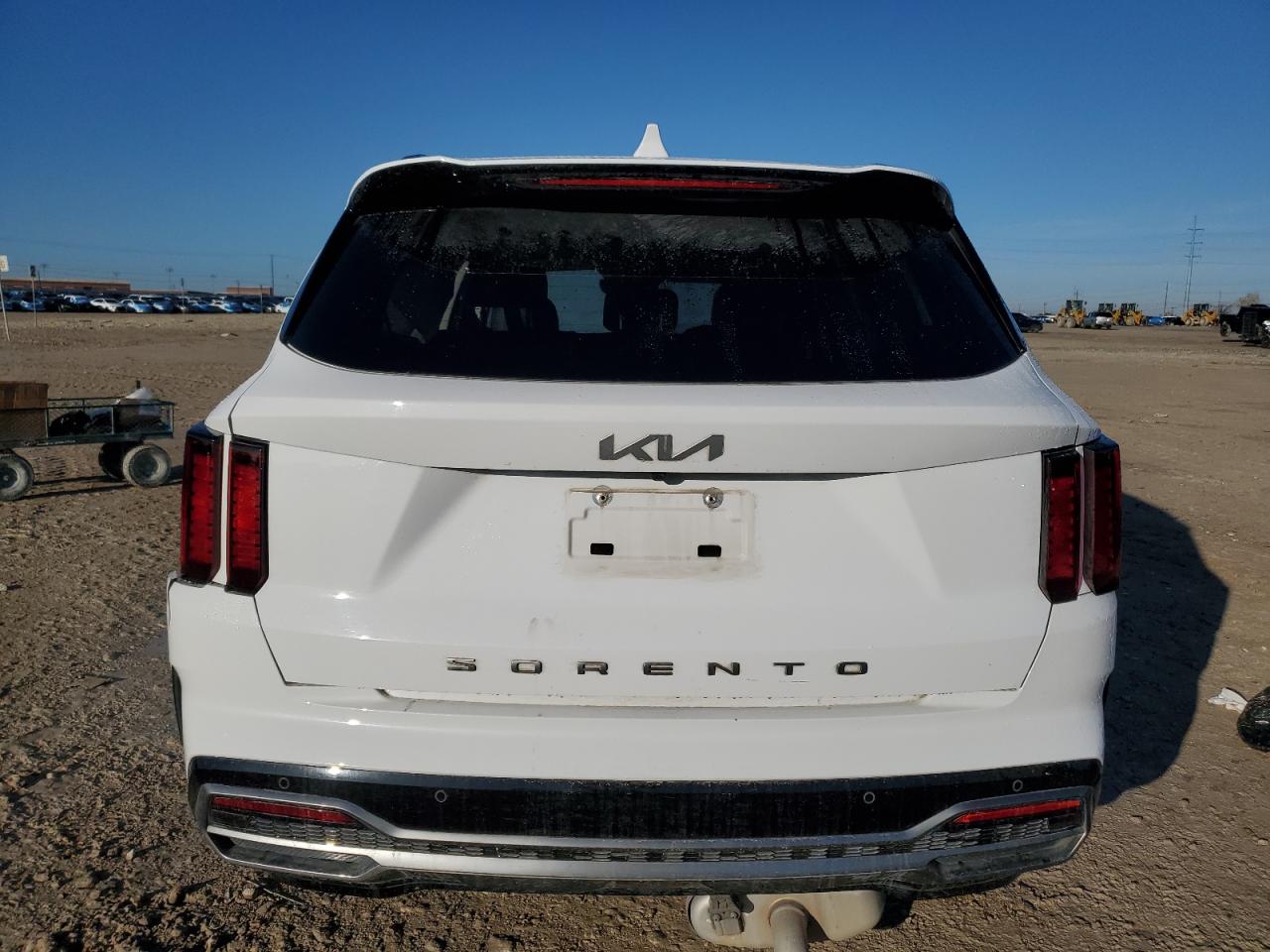 2022 Kia Sorento - Image 6