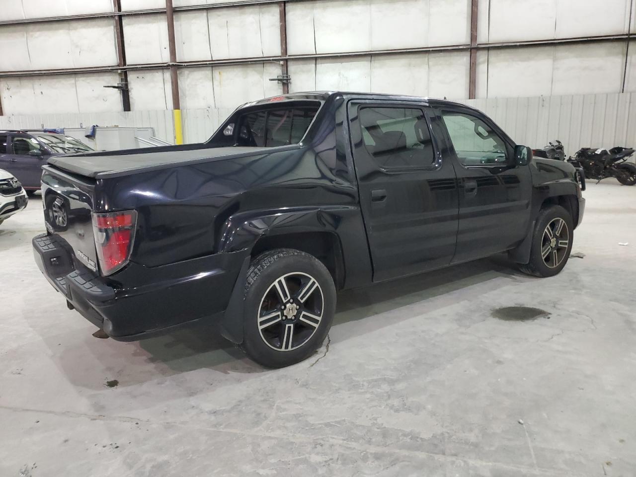 2013 Honda Ridgeline - Image 3