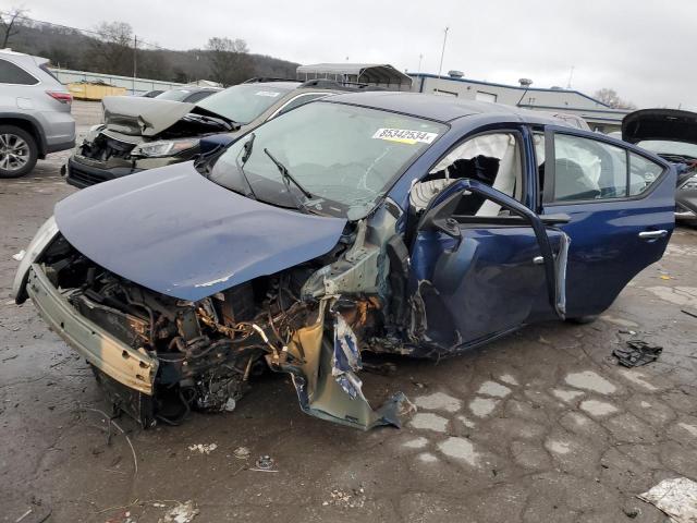  NISSAN VERSA 2019 Granatowy
