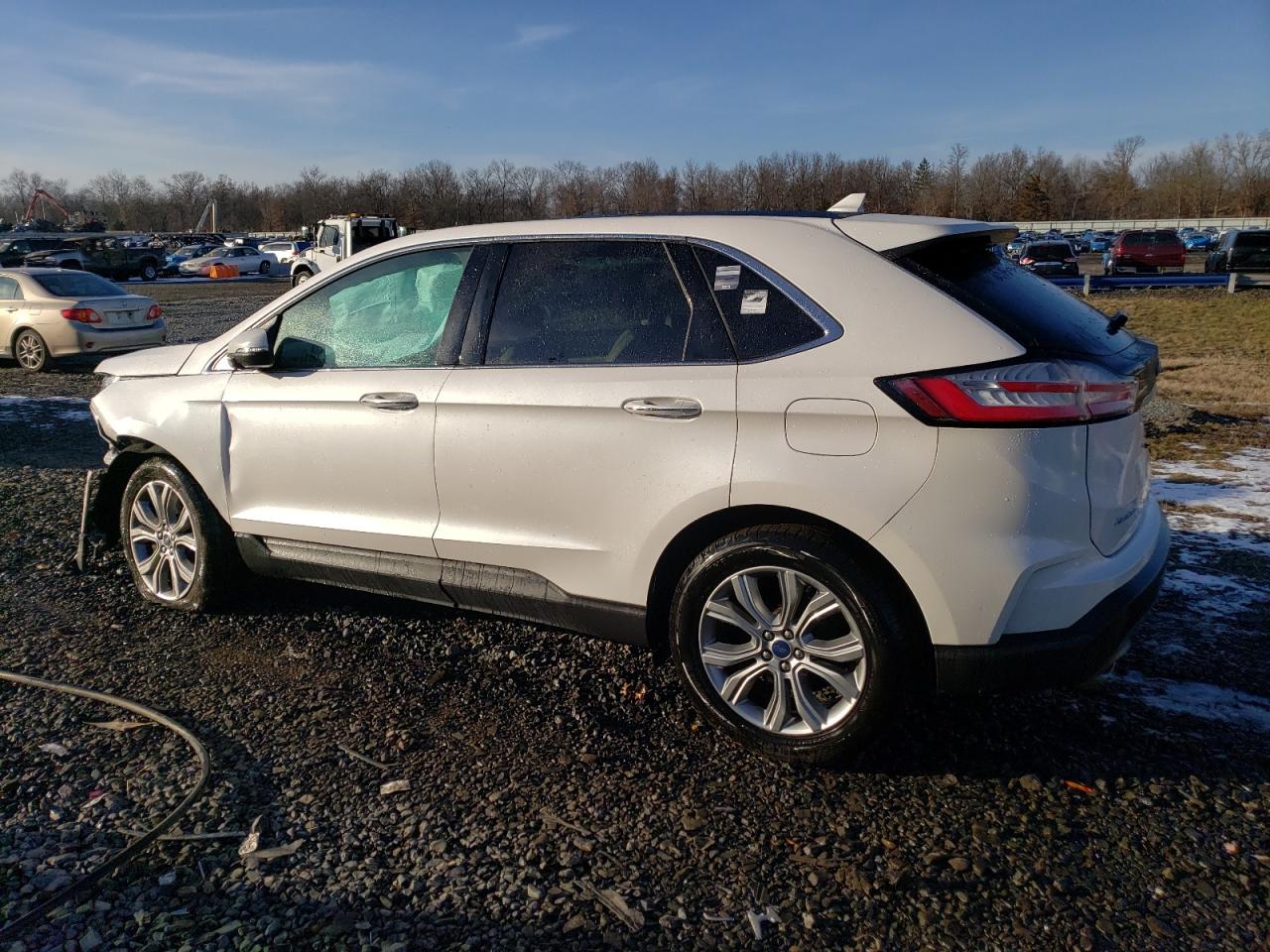 2019 Ford Edge - Image 2