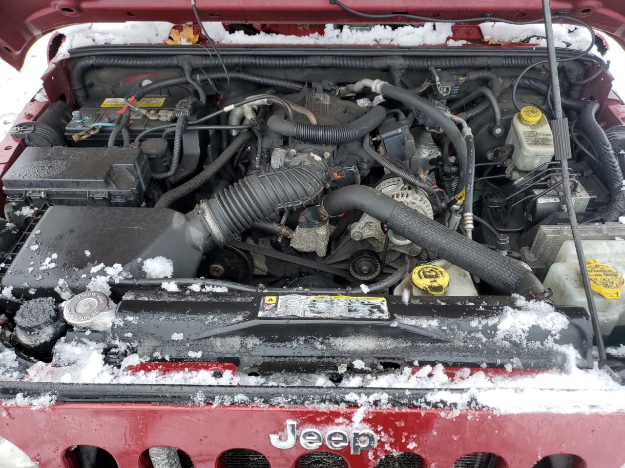 2011 Jeep Wrangler - Image 12