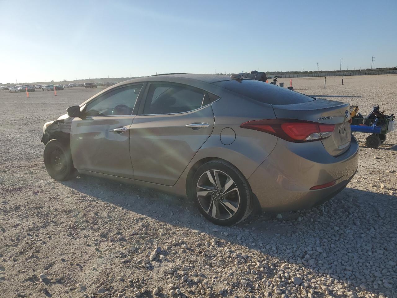2014 Hyundai Elantra - Image 2
