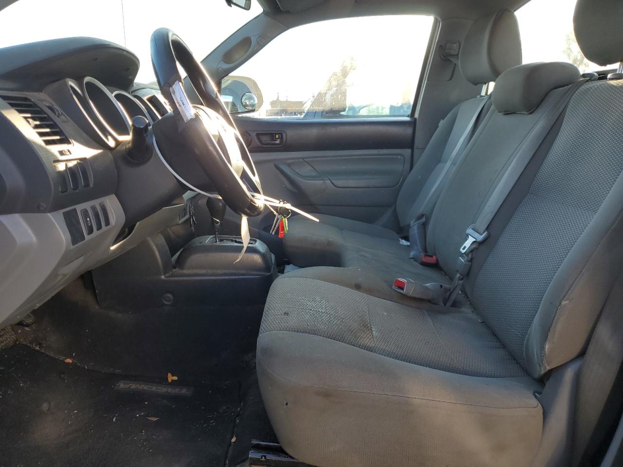 2012 Toyota Tacoma - Image 7