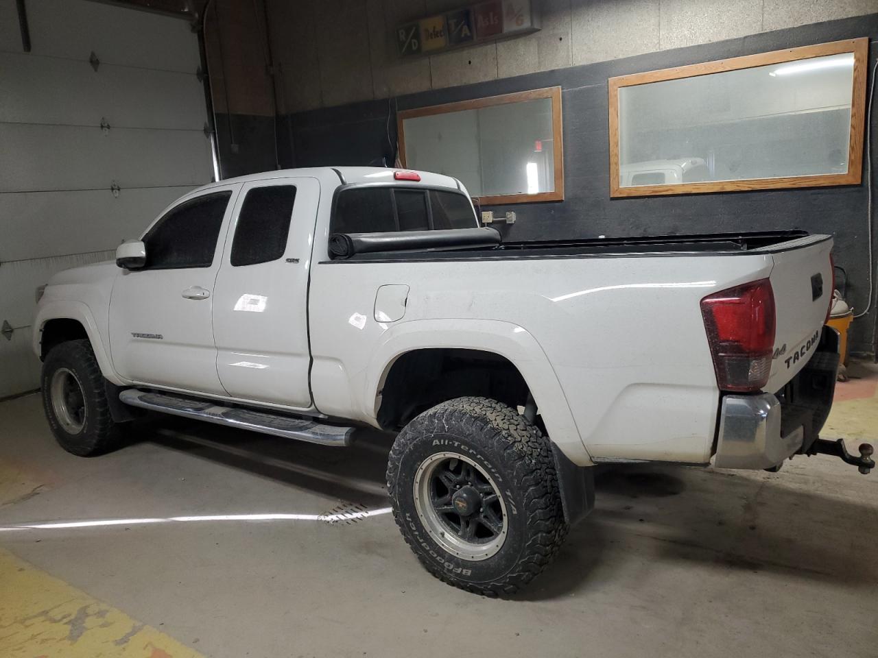 2018 Toyota Tacoma - Image 2