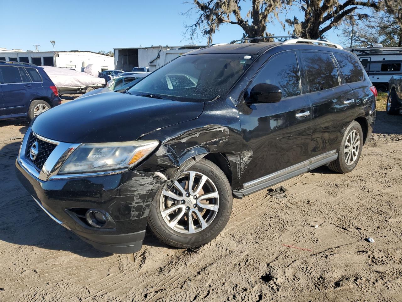 VIN 5N1AR2MN2DC680639 2013 NISSAN PATHFINDER no.1