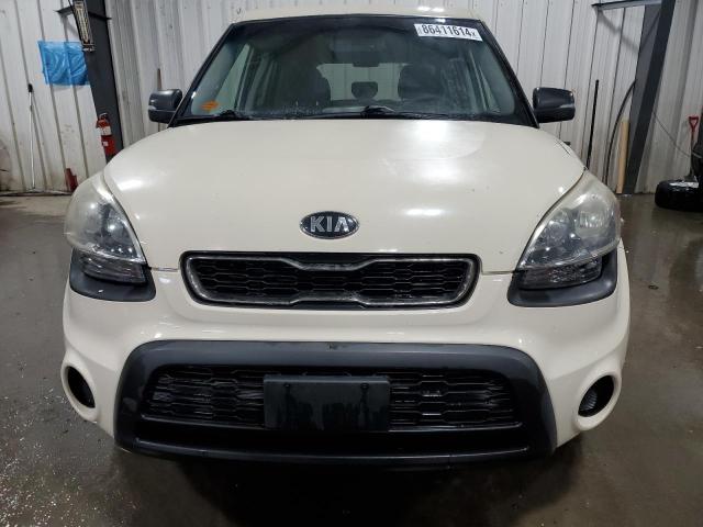  KIA SOUL 2013 Кремовий