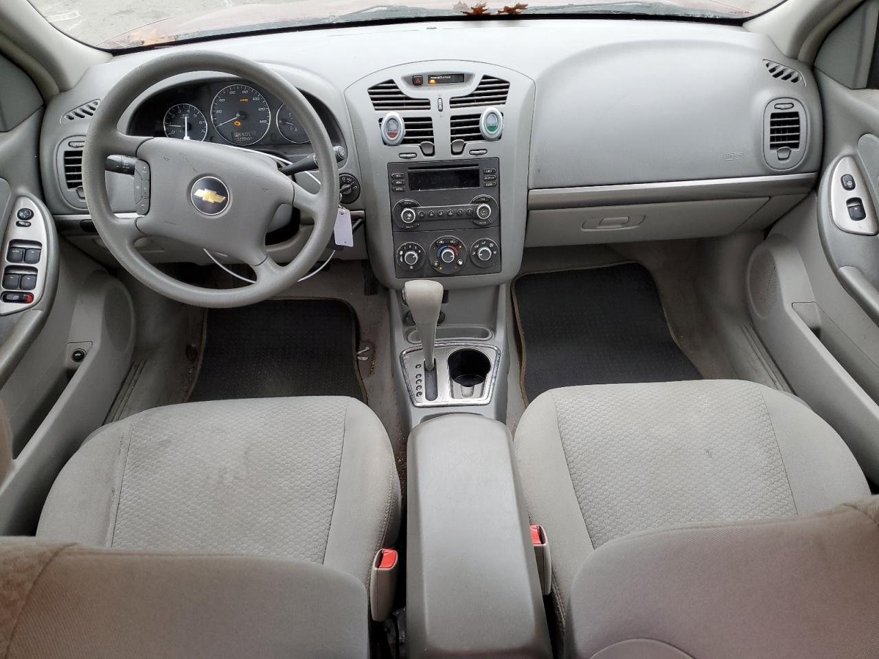 2007 Chevrolet Malibu - Image 8