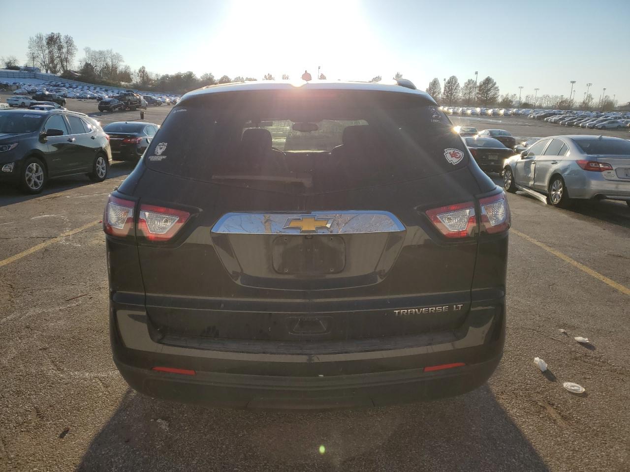 VIN 1GNKRHKD5FJ237445 2015 CHEVROLET TRAVERSE no.6