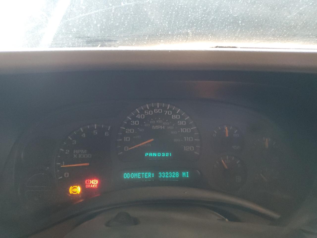 2003 Chevrolet Avalanche - Image 9