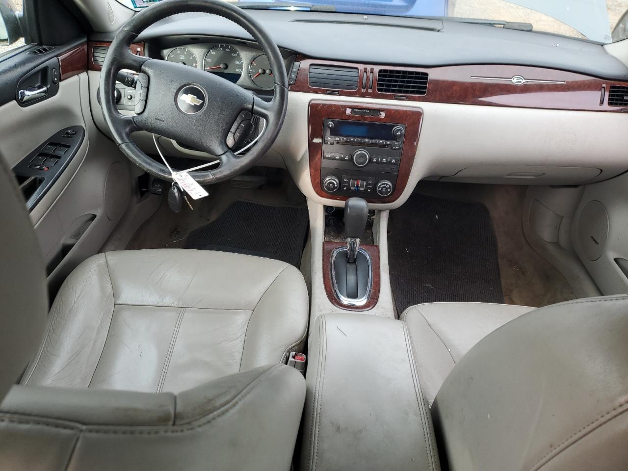 2009 Chevrolet Impala - Image 8
