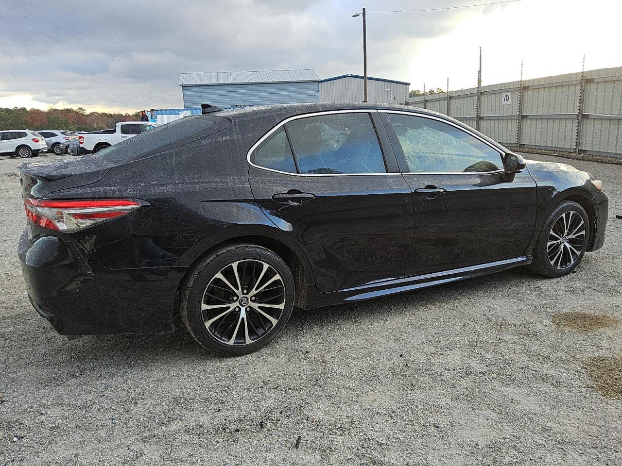 2018 Toyota Camry - Image 3