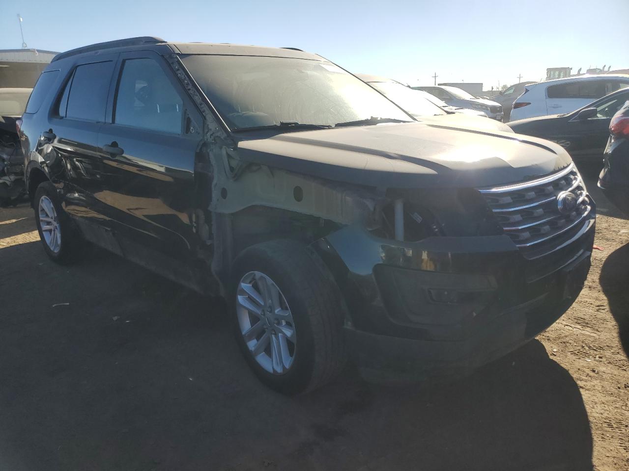 2016 Ford Explorer - Image 4