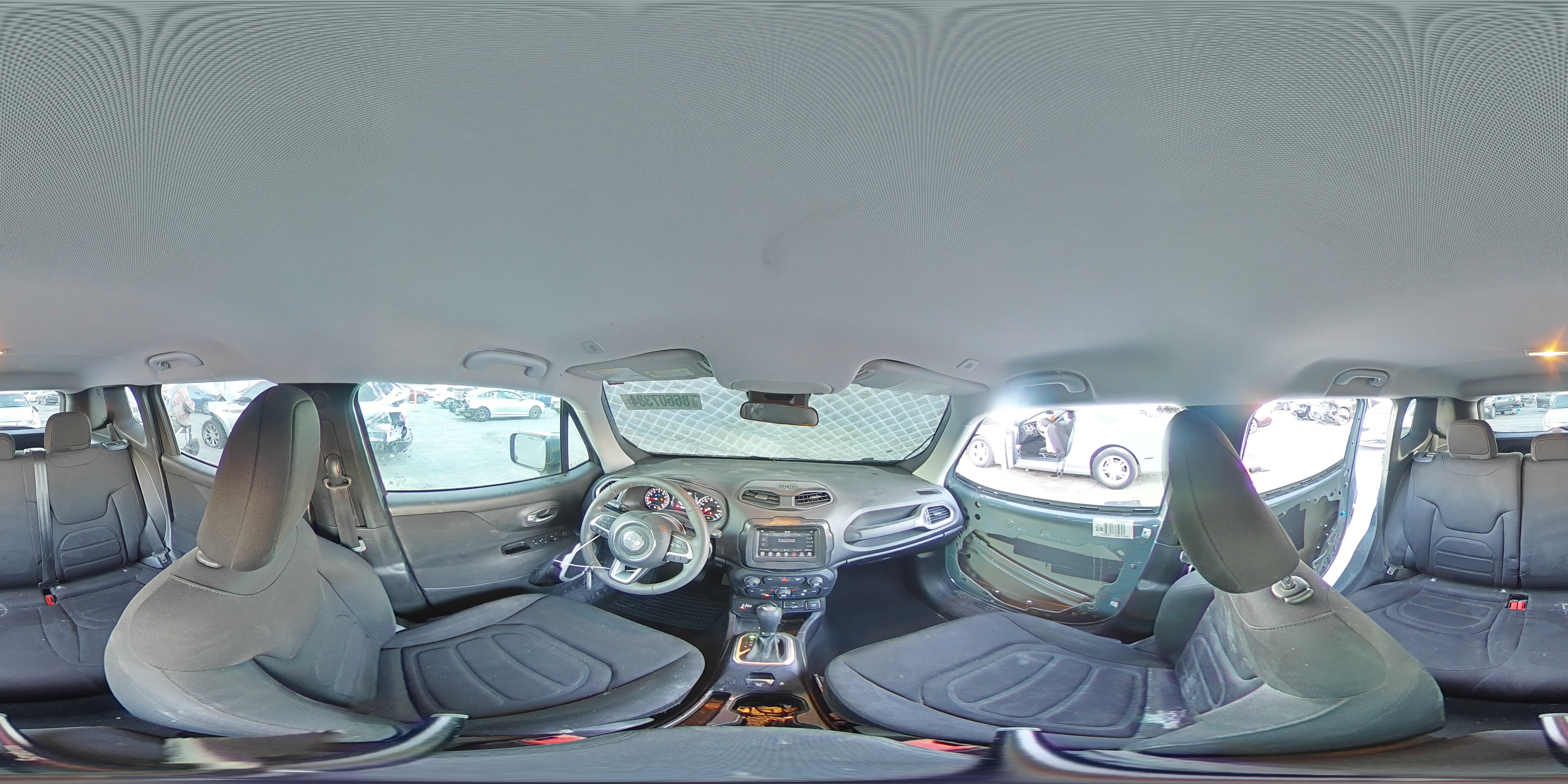 2018 Jeep Renegade - Image 14