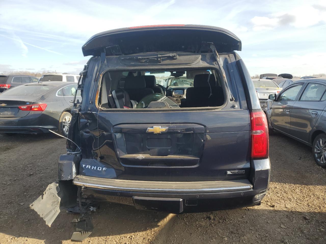 2017 Chevrolet Tahoe - Image 6