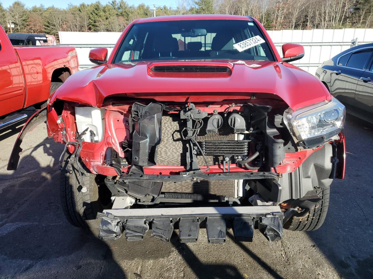 2018 Toyota Tacoma - Image 5