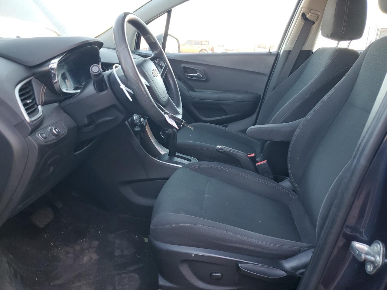 2018 Chevrolet Trax - Image 7