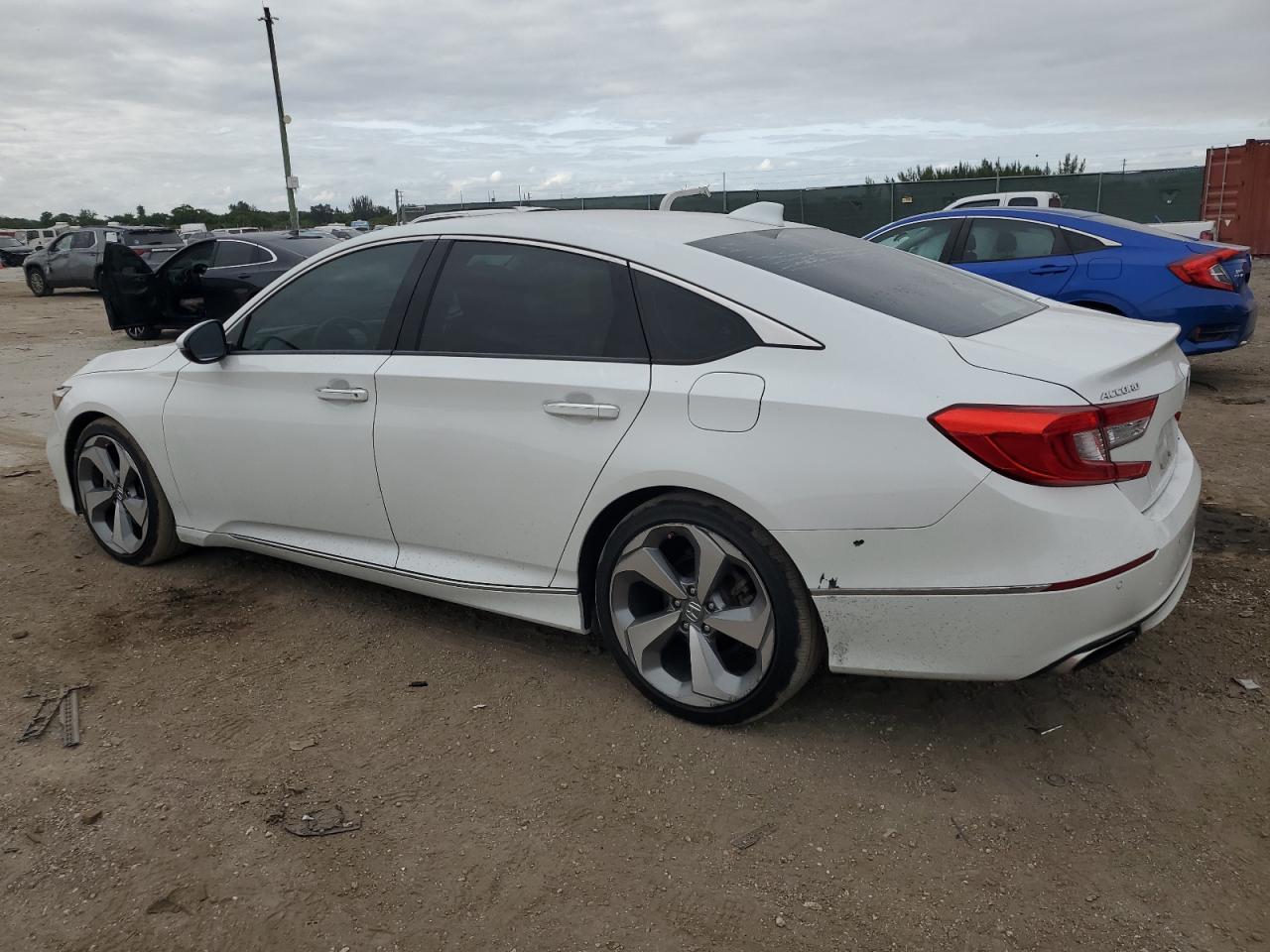 VIN 1HGCV2F92KA018532 2019 HONDA ACCORD no.2