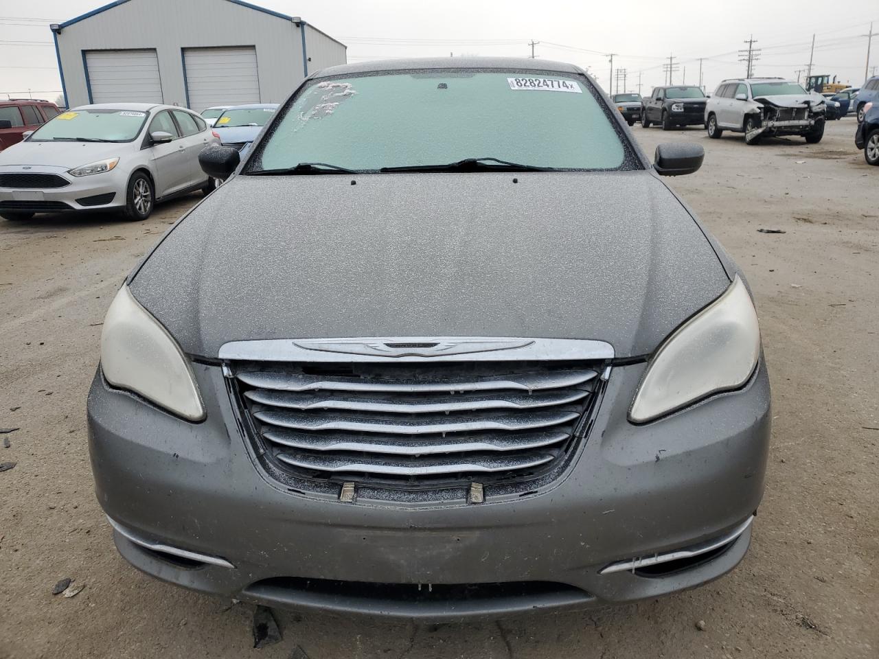 2013 Chrysler 200 - Image 5