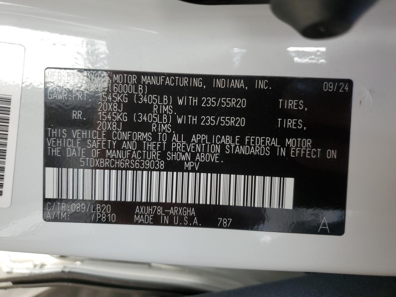 2024 Toyota Highlander - Image 13