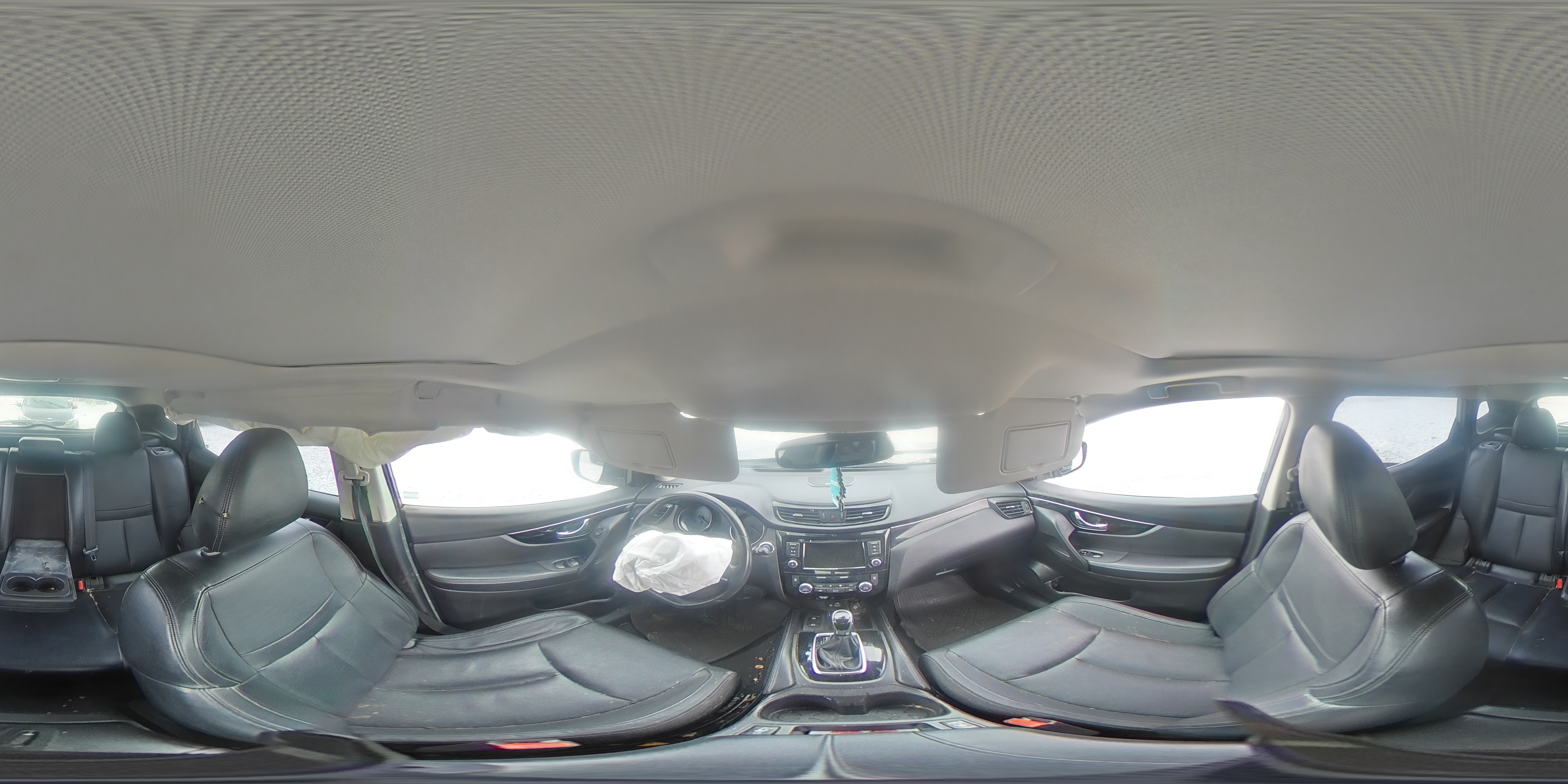 2019 Nissan Rogue - Image 14
