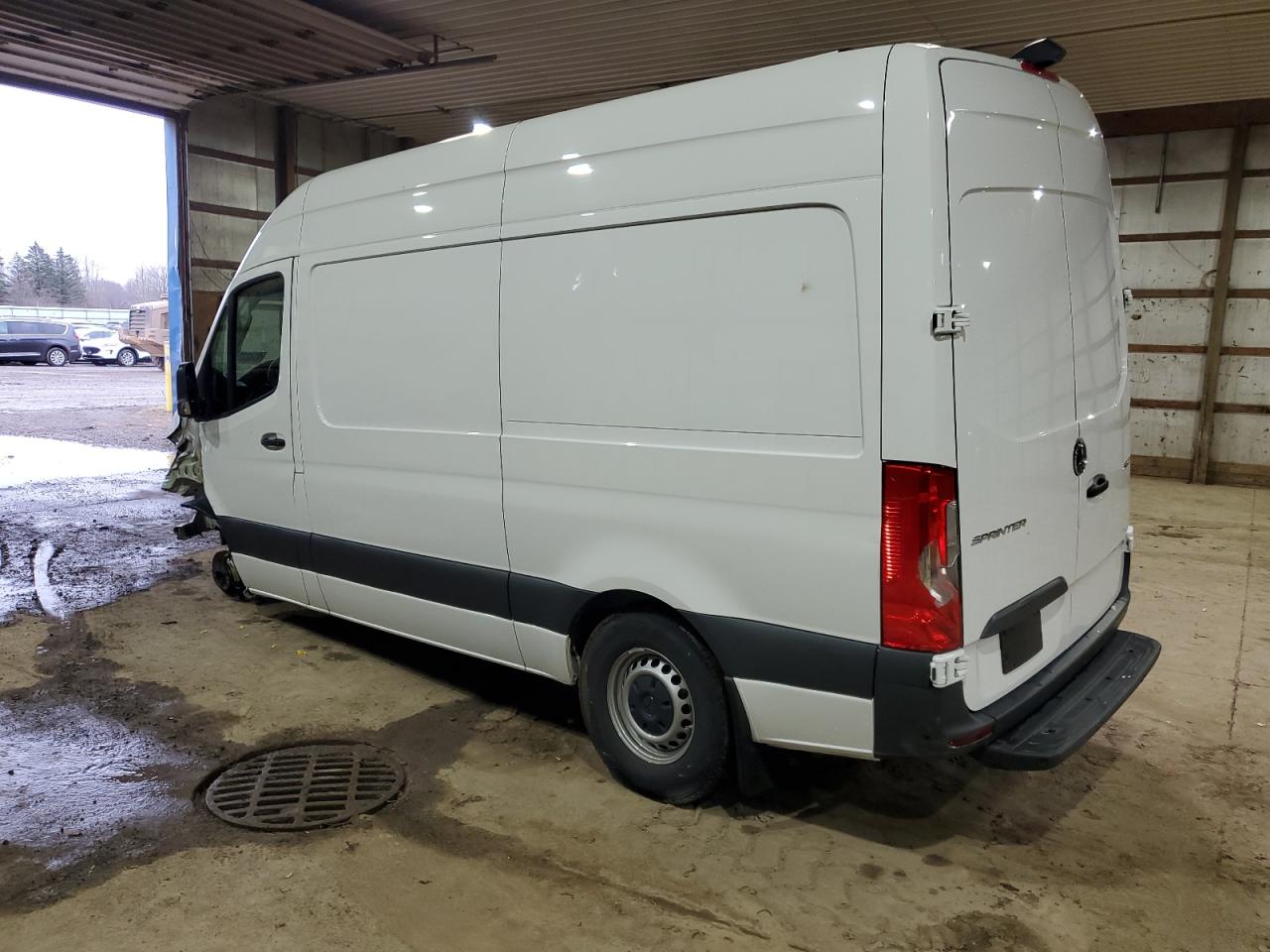 2023 Mercedes-Benz Sprinter - Image 2