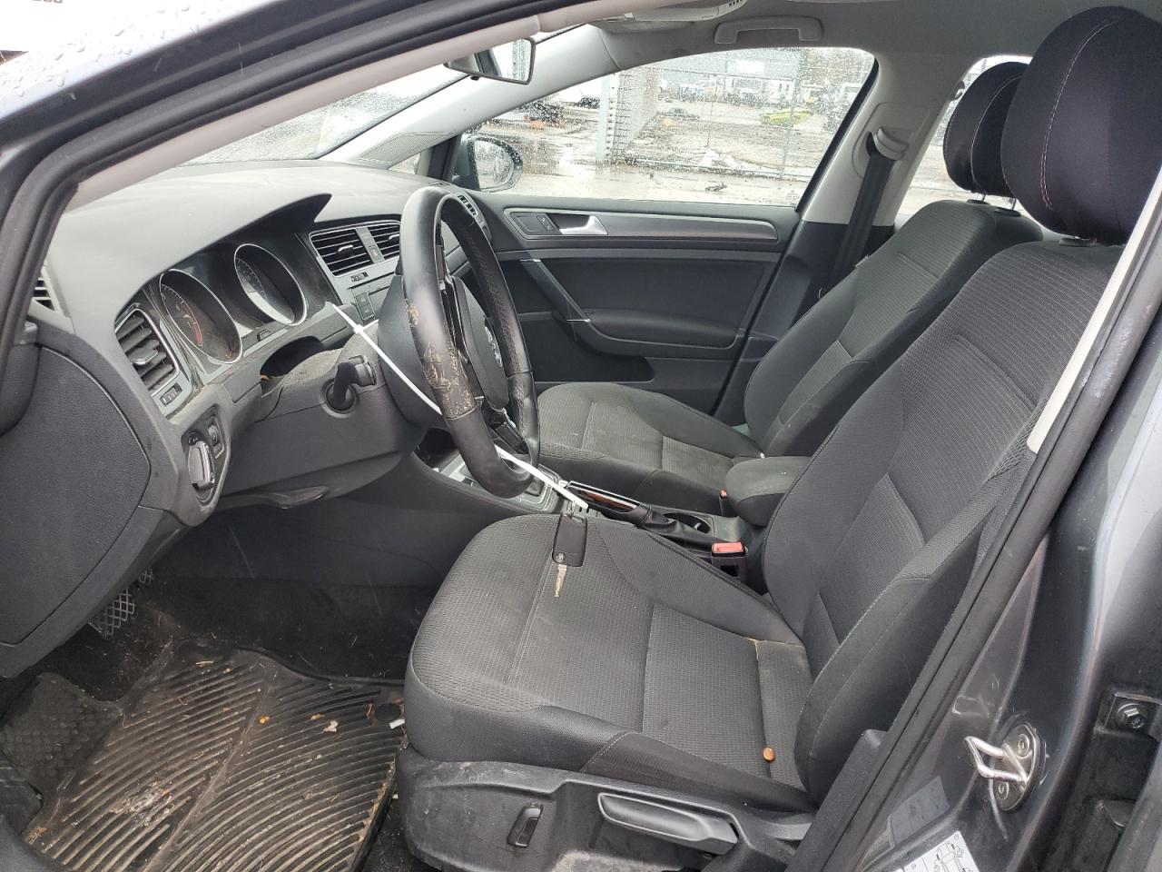 2019 Volkswagen Golf - Image 7