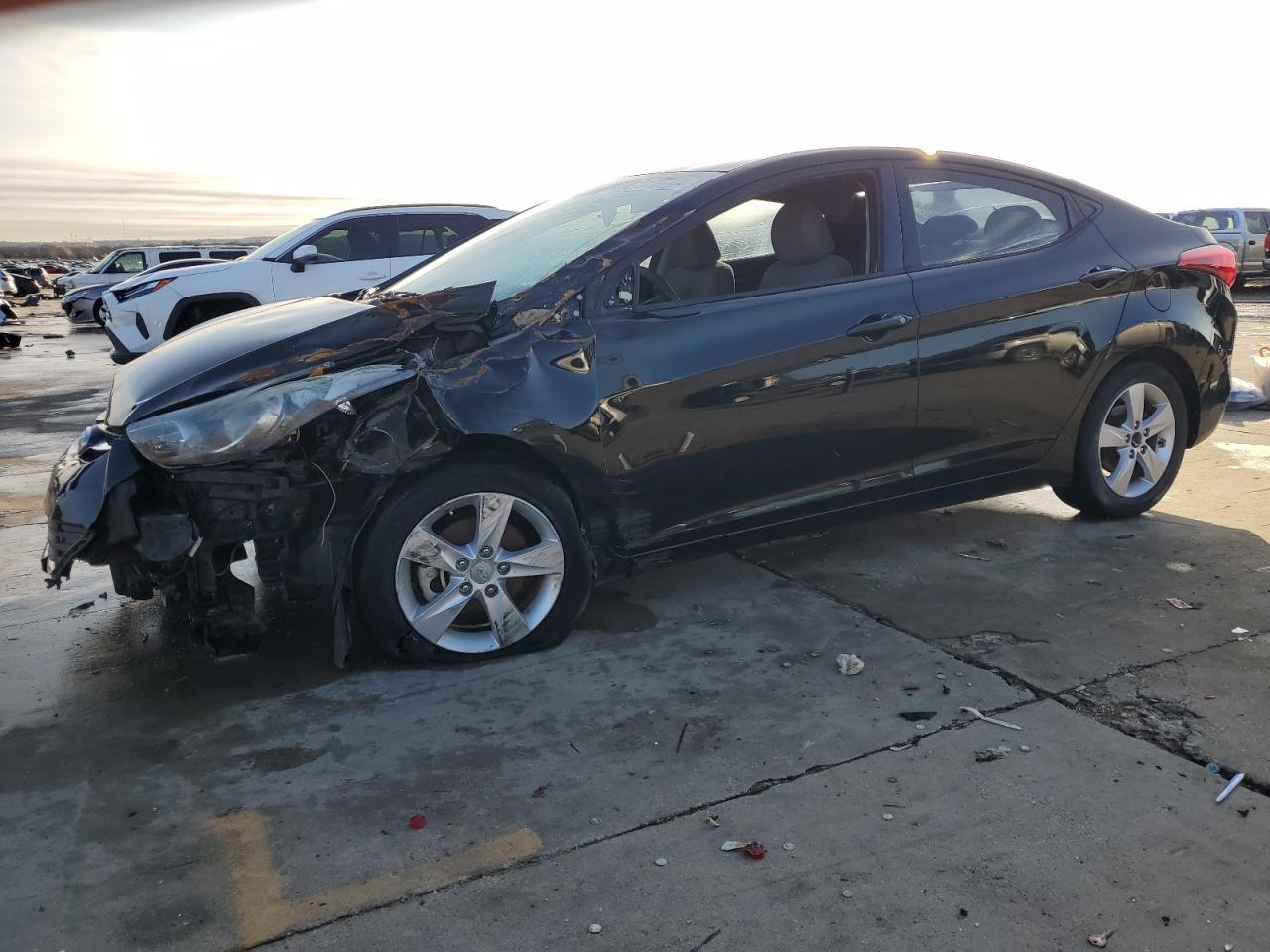 2013 Hyundai Elantra - Image 1