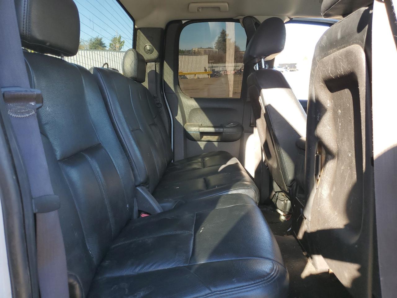 2008 Chevrolet Silverado C1500 VIN: 2GCEC19J581143072 Lot: 87082974