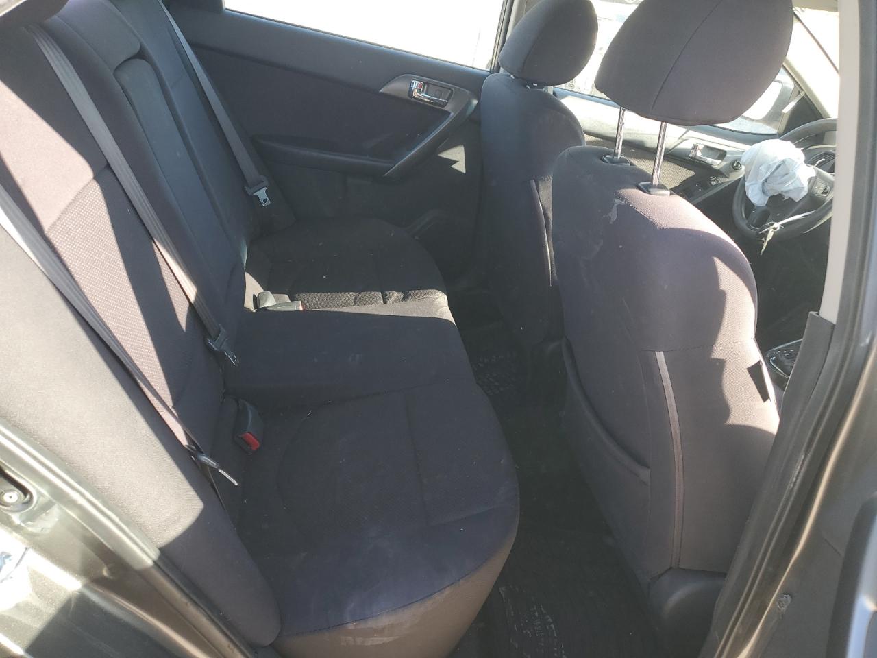 2013 Kia Forte - Image 10