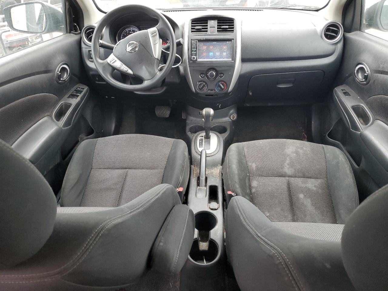 VIN 3N1CN7AP4KL821226 2019 NISSAN VERSA no.8