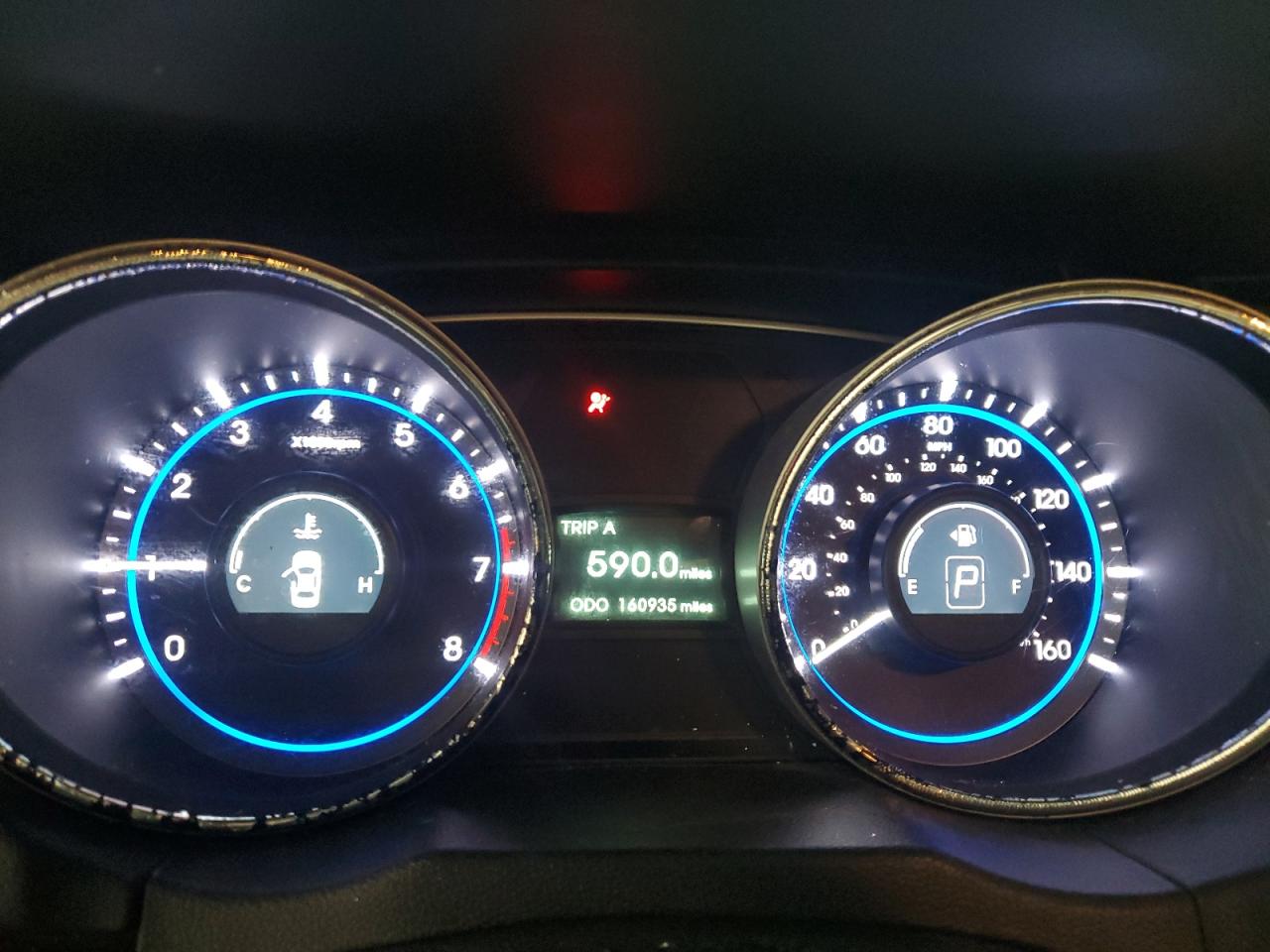 2014 Hyundai Sonata - Image 9
