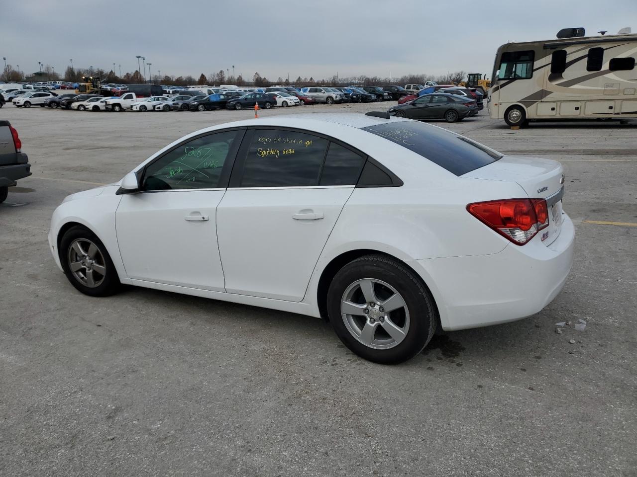 VIN 1G1PC5SB2F7174484 2015 CHEVROLET CRUZE no.2