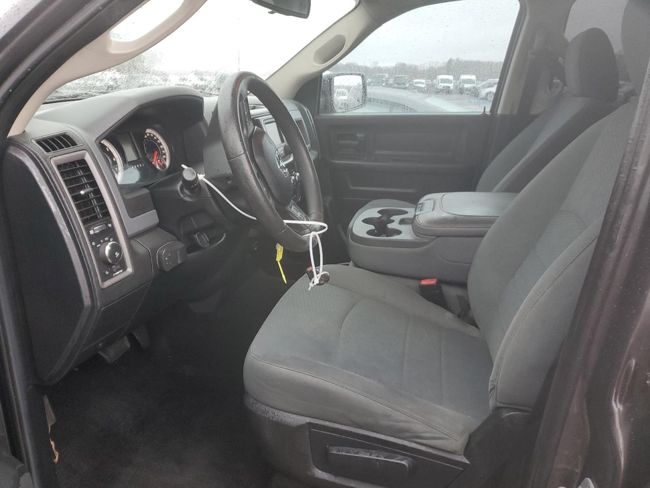2014 RAM 1500 - Image 7