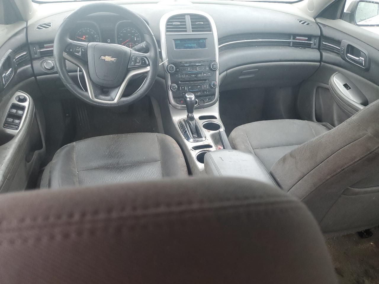 2015 Chevrolet Malibu - Image 8