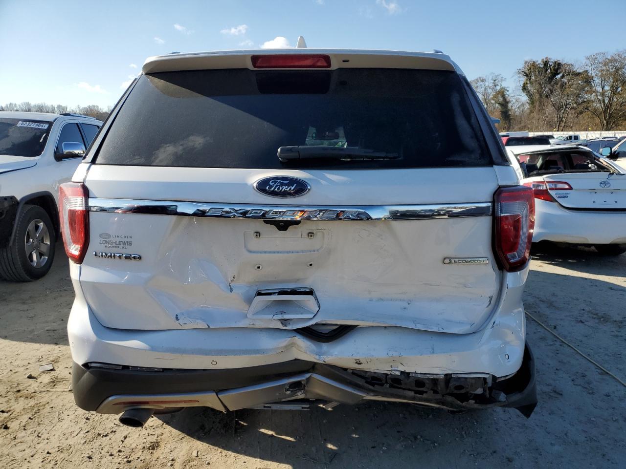 2016 Ford Explorer - Image 6