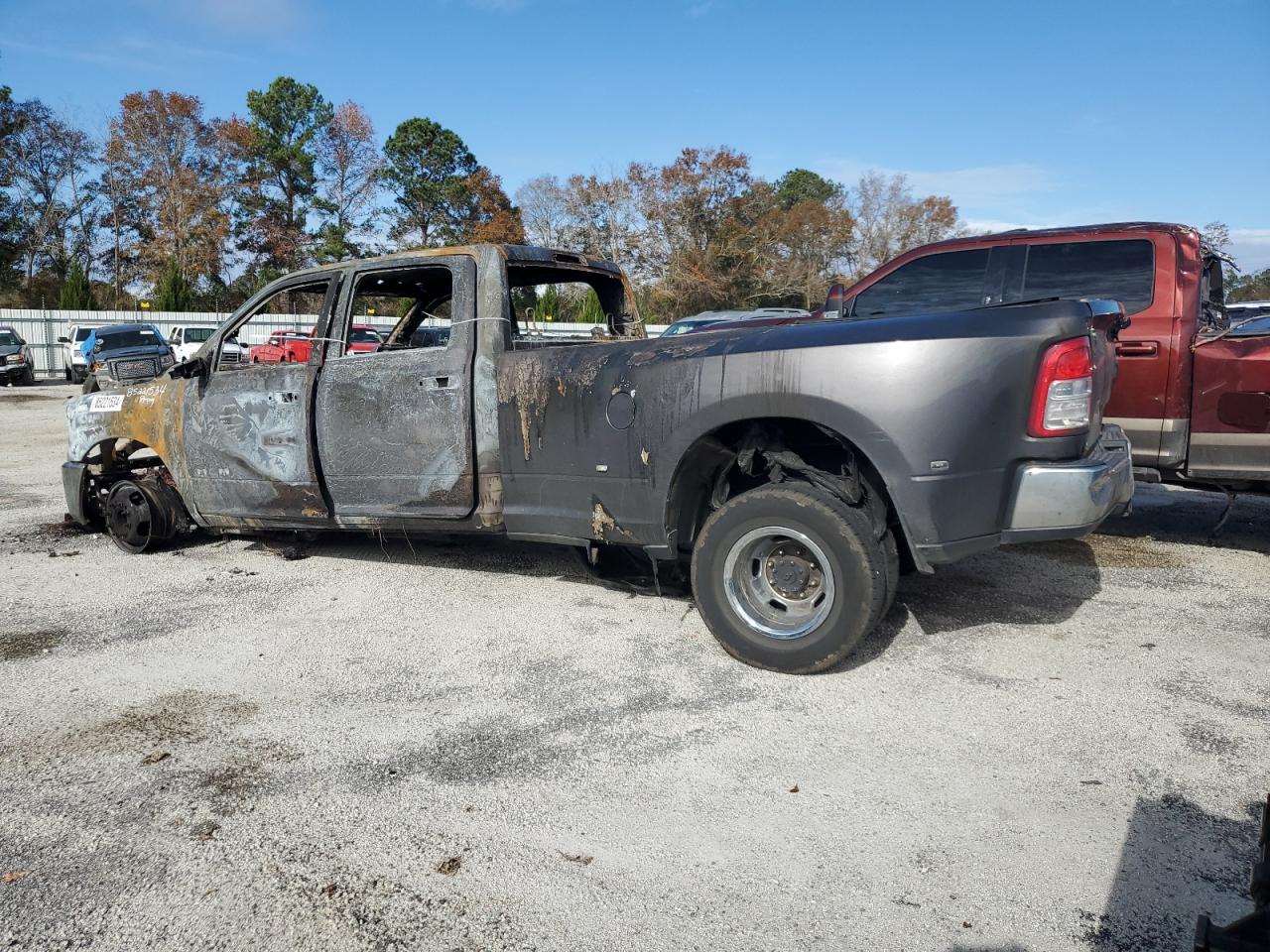 2020 RAM 3500 - Image 2