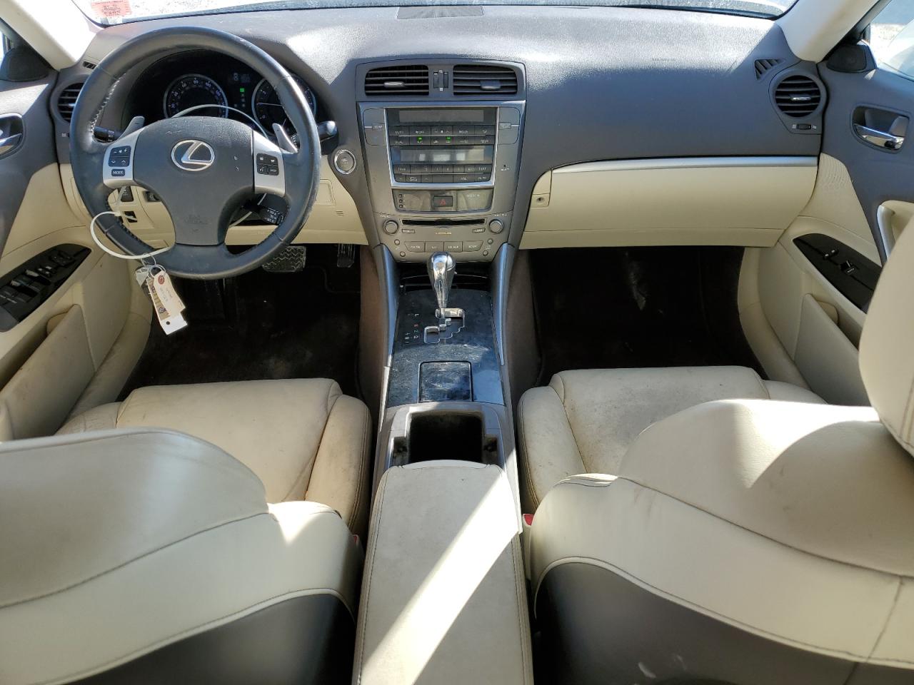 2012 Lexus IS - Image 8