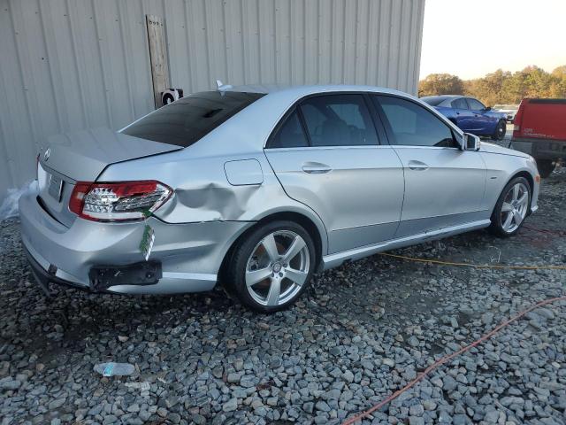  MERCEDES-BENZ E-CLASS 2012 Srebrny