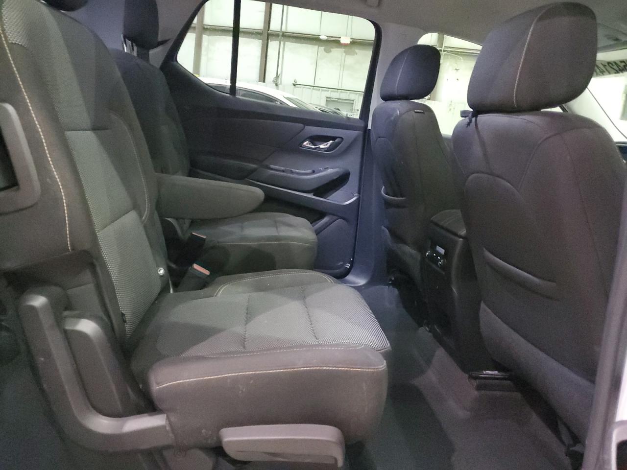 2018 Chevrolet Traverse - Image 11
