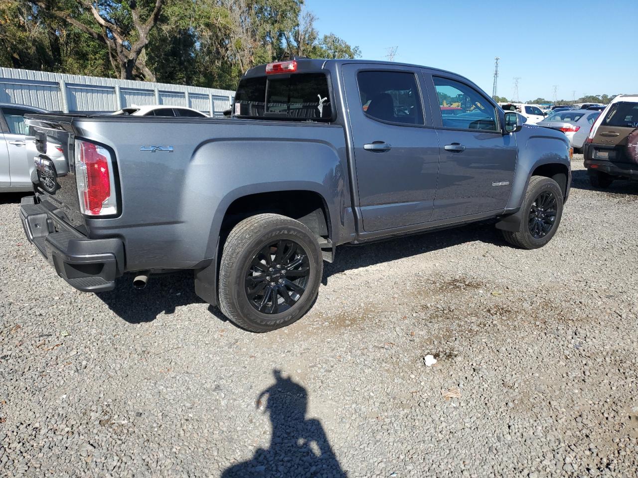 2022 GMC Canyon - Image 3