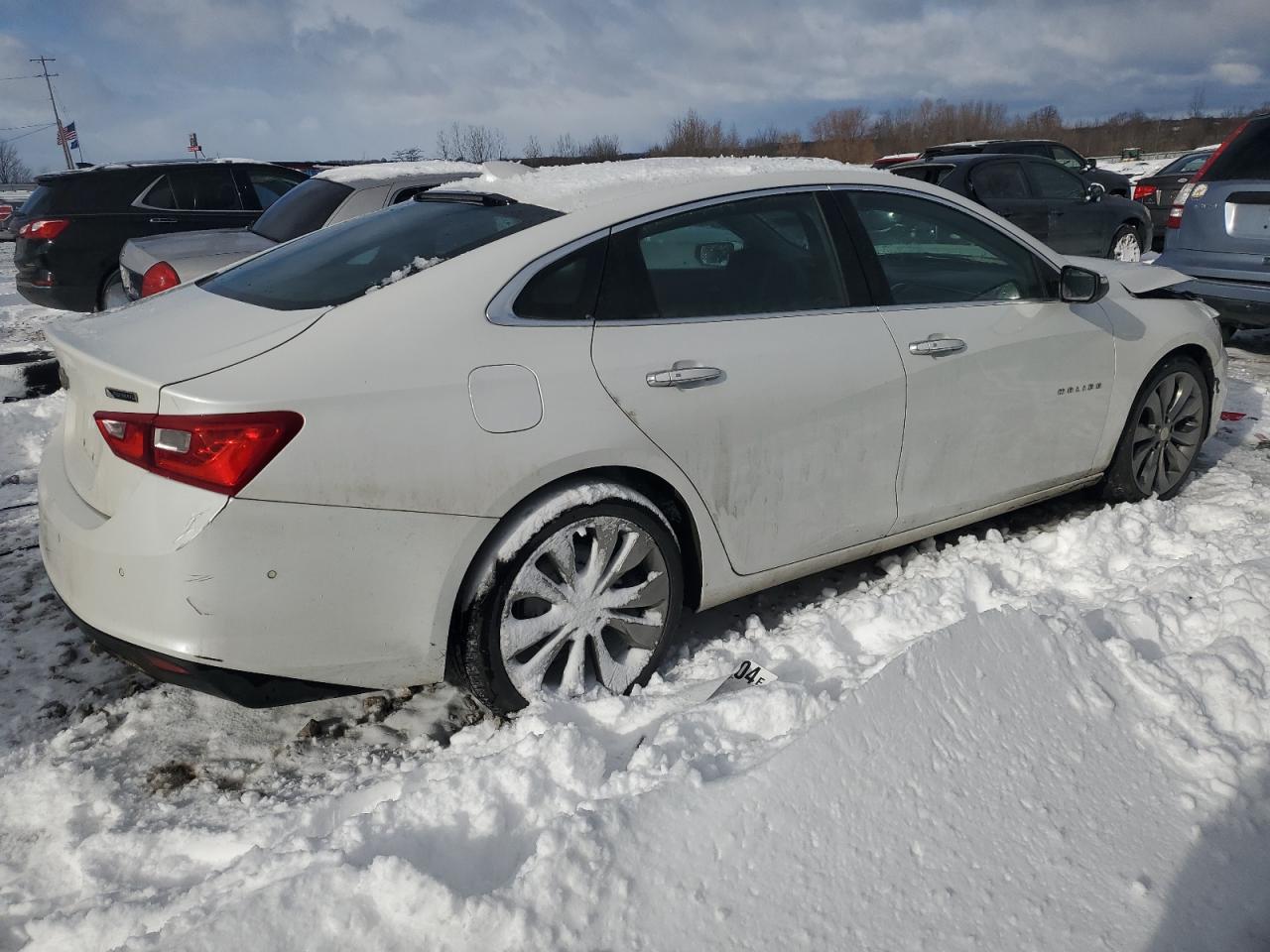 2016 Chevrolet Malibu - Image 3